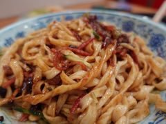 老北京炸酱面-门框胡同百年卤煮(新街口店)