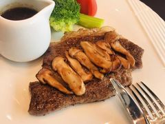 碳烤松茸雪花牛肉-中山保利艾美酒店-乐美中餐厅