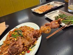 -蚝美人·生蚝海鲜烧烤(茶花园店)