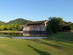 -宝业会稽山高尔夫俱乐部