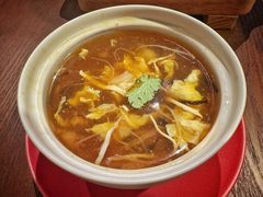 海鲜酸辣汤-肆海小川菜酒馆Wine Bistro (青年路店)