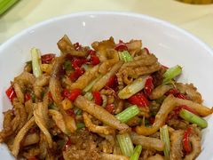 酸萝卜牛肚丝-笨罗卜浏阳菜馆(龙华鹏润达店)