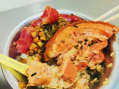 -梁阿婆廿年老牌扣肉糯米饭