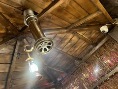 -破瓦寒窑·地摊烤羊排