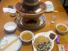 -年巴羊肉铺老铜锅(梅江店)