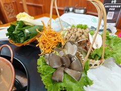 -藏味八珍特色火锅