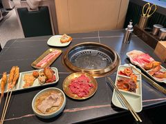 -梨花甄选自助烤肉(小寨原力场店)