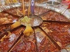 -周周辣年麻辣烫(振兴南路店)
