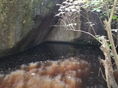 -伍山石窟