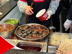 -黑色经典臭豆腐·湖南特产(步行街店)