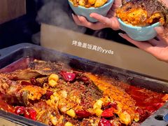 -江边城外烤全鱼(世茂广场店)