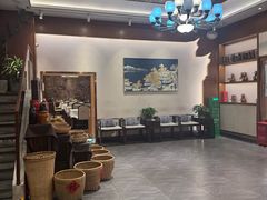 -湘阅•威海海鲜•湖南味道(华宝店)