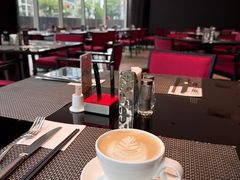 -上海锦江汤臣洲际大酒店柒酒廊