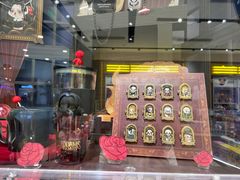 -泡泡玛特POPMART(凯德大峡谷店)