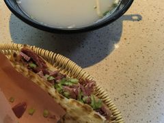 -张满意驴肉火烧(西四店)