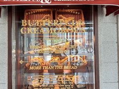 -BUTTERFUL&CREAMOROUS 黄油与面包(西单大悦城店)