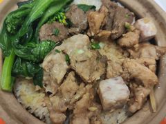 -华记煲仔华·煲仔饭(市桥易发店)