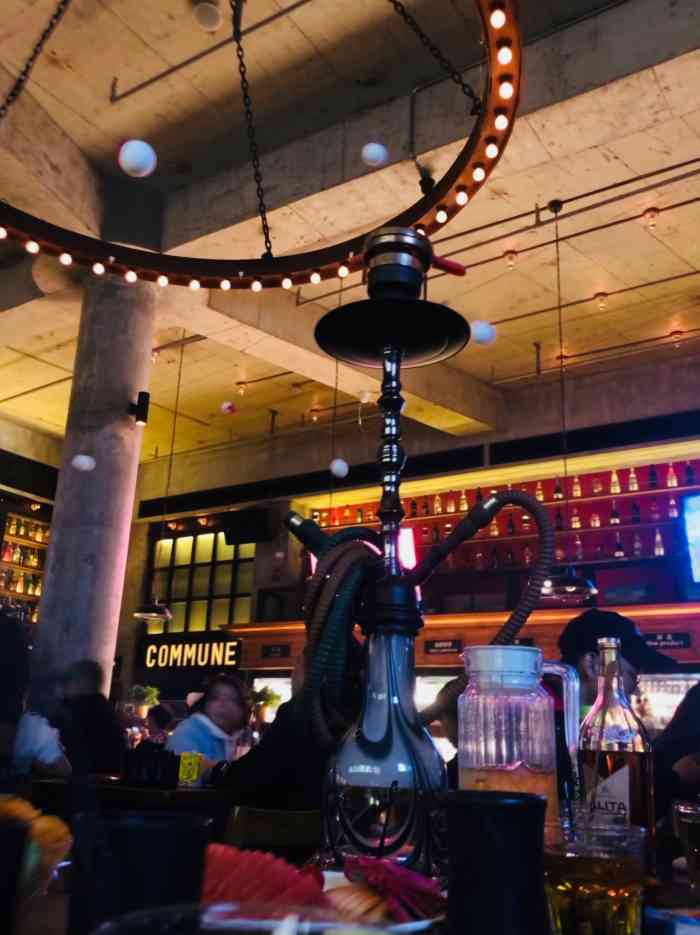 commune(海韵城店)-"环境很舒适,晚上到店里是较暗,但是是暖光.