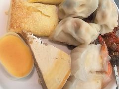 -魁牛·潮汕牛肉自助火锅(沈辽路万达店)