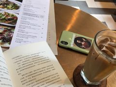 -The Coffee Academïcs(铜锣湾店)