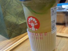 -霸王茶姬(金港国际店)