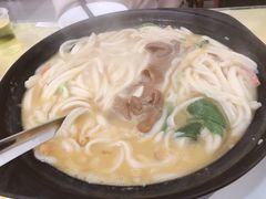 肥肠剪刀面-一家人剪刀面(海伦国际店)
