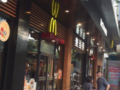 门面-麦当劳(番禺信联大厦店)