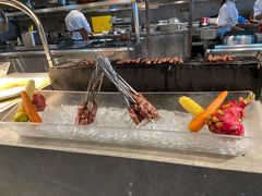 自助取餐区-武汉世茂希尔顿酒店·汇·全日餐厅