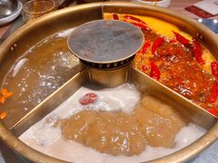 牛油锅-巴奴毛肚火锅(京西大悦城店)