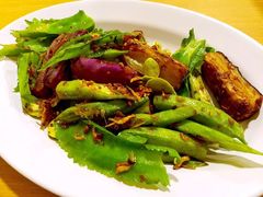 -ZF Seafood Restaurant 卓峰海鲜餐