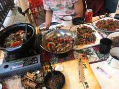 -刘姐啤酒鱼民族演艺餐厅(西街总店)