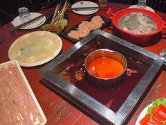 -二荆条·蜀鲜汇城市森林火锅