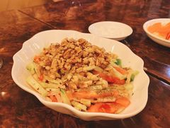 核桃沙拉石榴汁-苏坦土耳其餐厅(白云宾馆店)