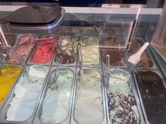 -VENCHI 闻绮(上海佛罗伦萨小镇店)