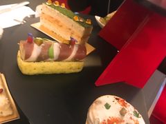 -Salon de The de Joel Robuchon(外滩18号店)