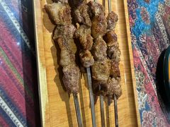 -乡村馕坑肉·烧烤·新疆菜·本地人更爱吃(阿勒泰首店)