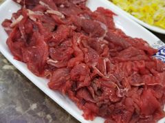 手切牛肉-牛叔鲜羊肉铜火锅(远东小区店)