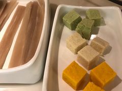 -左庭右院鲜牛肉火锅(浦江欢乐颂店)