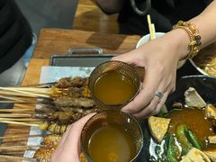 -万记麻辣烫国展总店