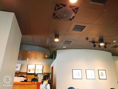 -星巴克(美丽华门市店)