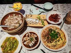 -五马集·海鲜·温州大牌档(黑金冠五马街十字路口店)