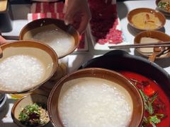 -贵府酸汤牛肉火锅·贵州老字号(飞山街店)
