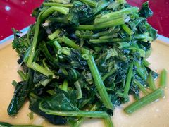 -鸿亨泰杂鱼馆(港馨家园店)