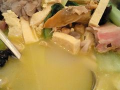 -百姓食府(秦虹路店)
