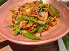 -云海肴·汽锅鸡·云南菜(天山百盛优客店)