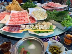-名都晓荷塘主题火锅(海林店)