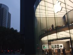 -Apple零售店(新街口店)
