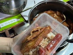 -梁阿婆廿年老牌扣肉糯米饭