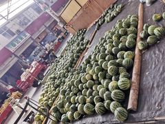 -曼阁市场水果批发市场