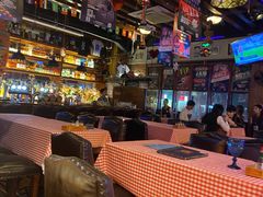 -鲨鱼美式餐厅酒吧Sharky